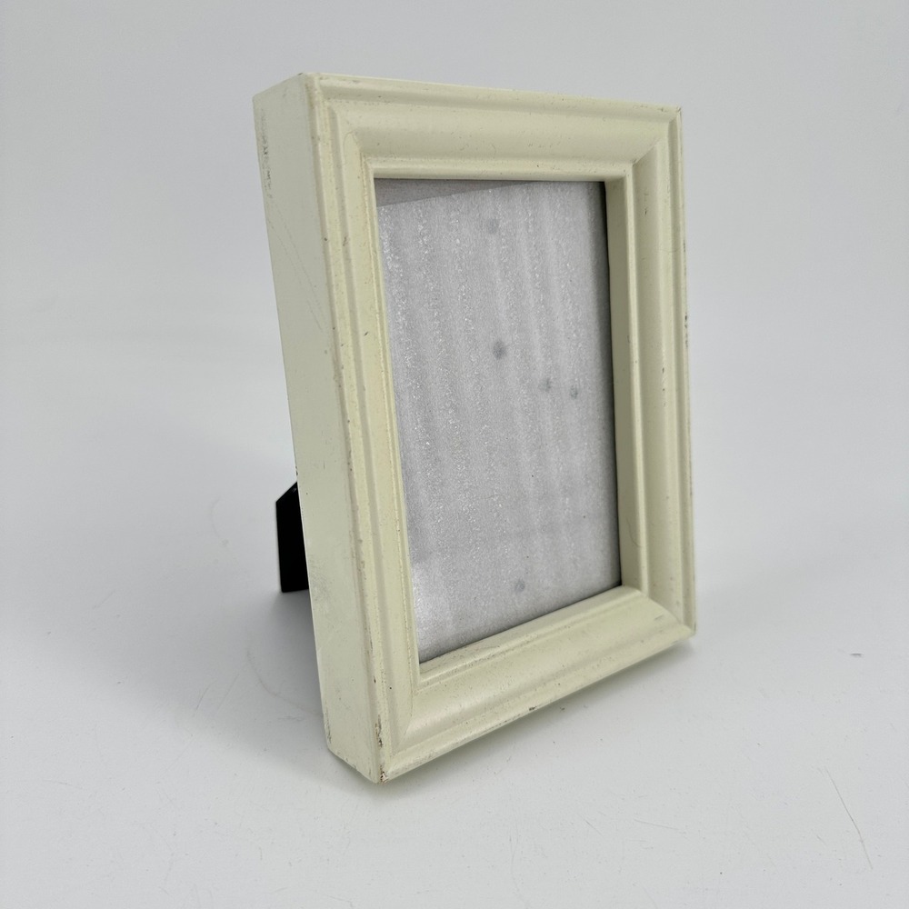 Cream Traditional Tiered Molding 4x6 Picture Frame Tabletop Wall Mount